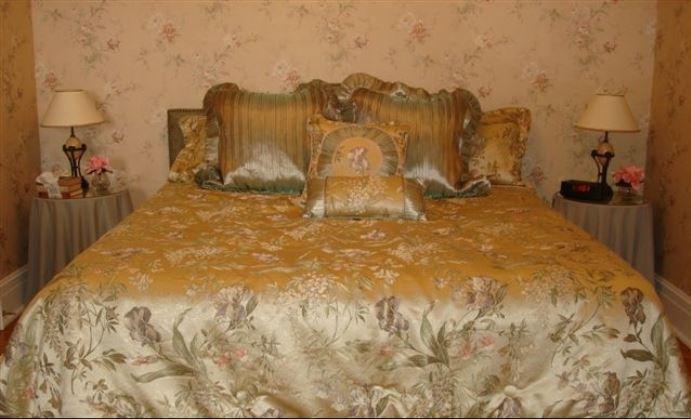 Maplehurst Manor Bed & Breakfast Brockville Room photo